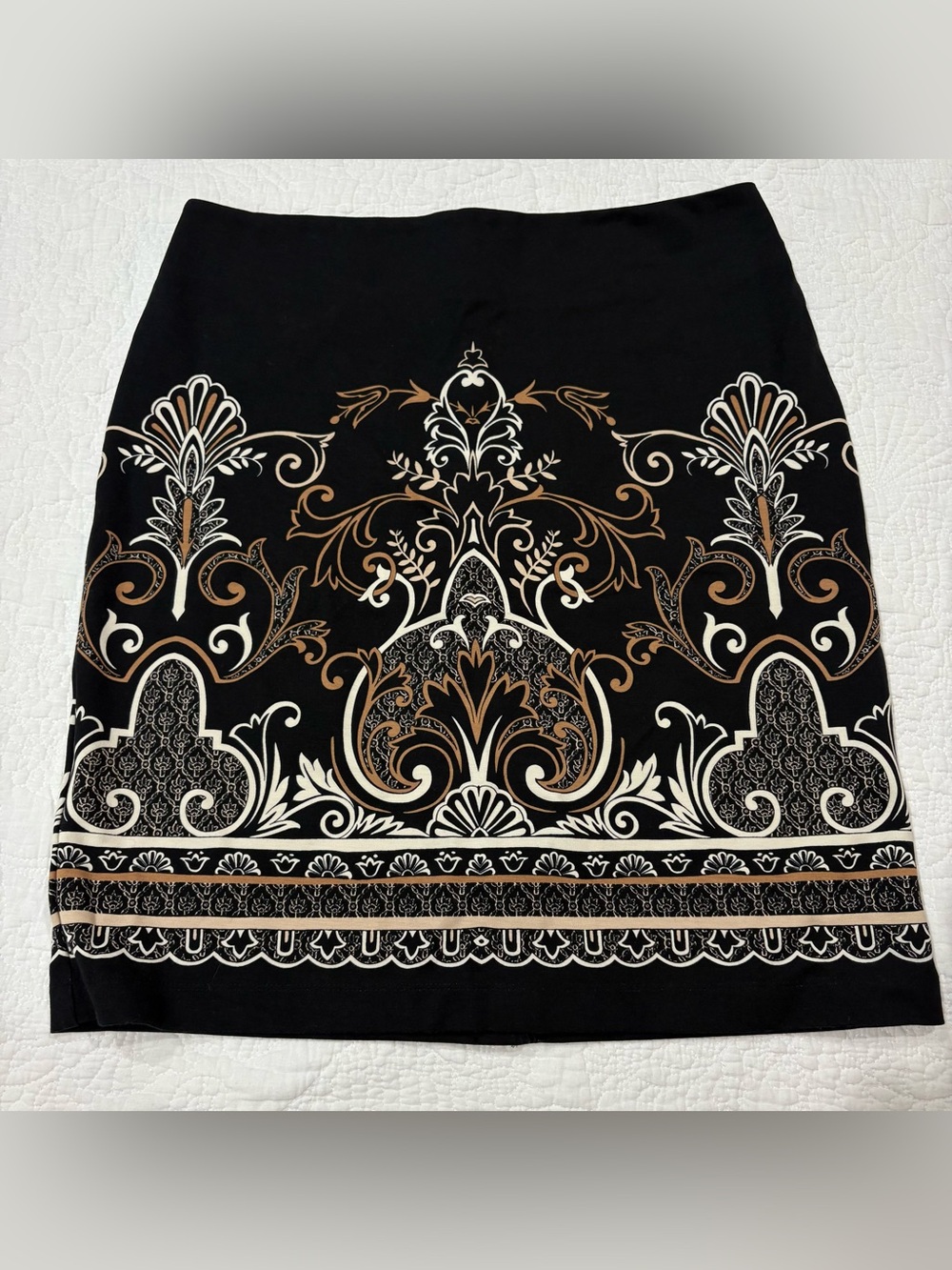 J.McLaughlin Skirt Size 6 Black Brown Baroque Style Border Print Office Career